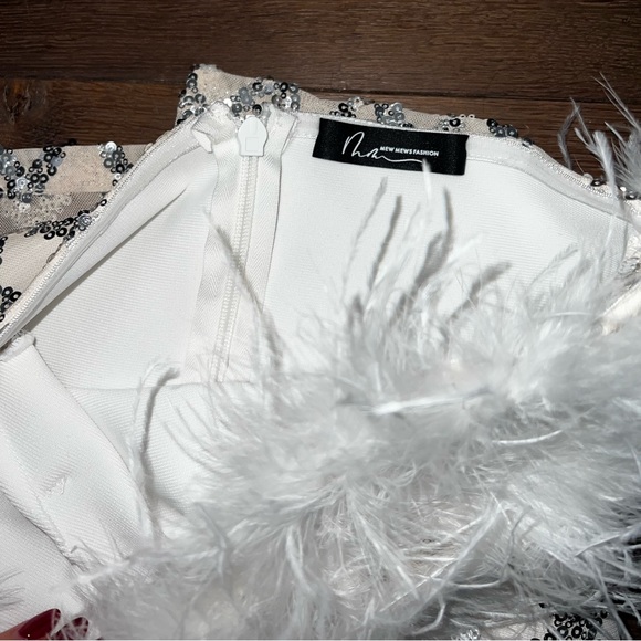 Mew Mews Ansley Sequin Feather Bandage Dress - Picture 6 of 6